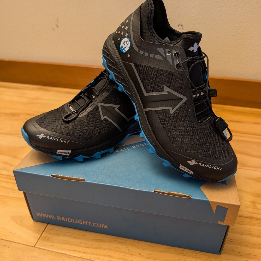 NIB Raidlight Revolutiv Trail Running Shoes Mens Size 7.5